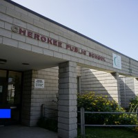 Cherokee Public School Picture in Lechool